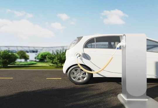 Tata Motors and HPCL Partner To Install EV charging stations
